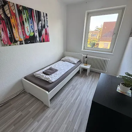 Ruhige 3-zimmerwohnung Im Norden Bremens Fuer Monteure Und Geschaeftsreisende Pm 31 Og Bremen
