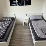 Ruhige 3-zimmerwohnung Im Norden Bremens Fuer Monteure Und Geschaeftsreisende Pm 31 Og