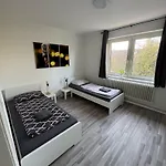 Ruhige 3-zimmerwohnung Im Norden Bremens Fuer Monteure Und Geschaeftsreisende Pm 31 Og 아파트