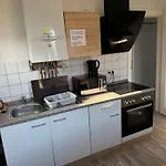 Ruhige 3-zimmerwohnung Im Norden Bremens Fuer Monteure Und Geschaeftsreisende Pm 31 Og