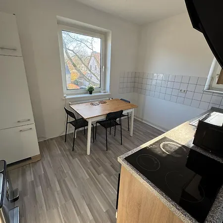 Ruhige 3-zimmerwohnung Im Norden Bremens Fuer Monteure Und Geschaeftsreisende Pm 31 Og