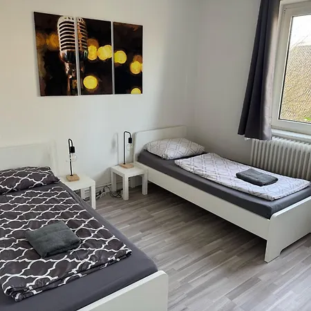 Ruhige 3-zimmerwohnung Im Norden Bremens Fuer Monteure Und Geschaeftsreisende Pm 31 Og 아파트 브레멘