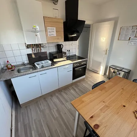Ruhige 3-zimmerwohnung Im Norden Bremens Fuer Monteure Und Geschaeftsreisende Pm 31 Og 아파트 브레멘