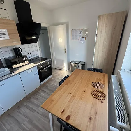 Ruhige 3-zimmerwohnung Im Norden Bremens Fuer Monteure Und Geschaeftsreisende Pm 31 Og 아파트 *