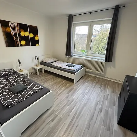 Ruhige 3-zimmerwohnung Im Norden Bremens Fuer Monteure Und Geschaeftsreisende Pm 31 Og 아파트 브레멘