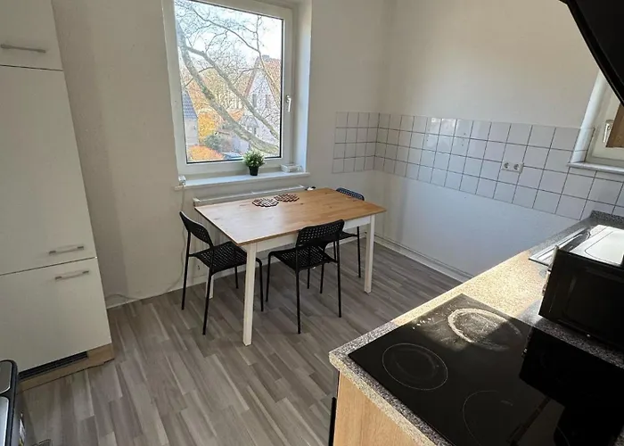 Ruhige 3-zimmerwohnung Im Norden Bremens Fuer Monteure Und Geschaeftsreisende Pm 31 Og