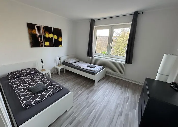 Ruhige 3-zimmerwohnung Im Norden Bremens Fuer Monteure Und Geschaeftsreisende Pm 31 Og *